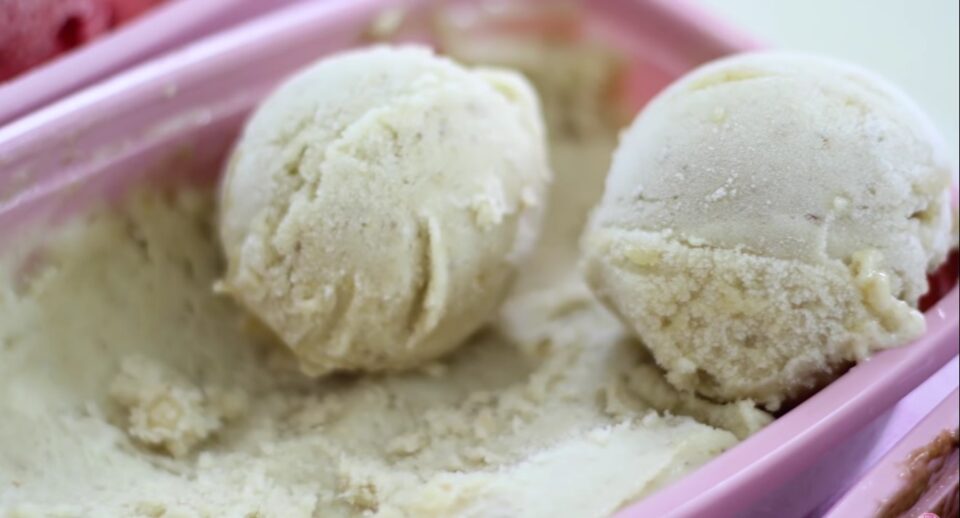 Com o verão brasileiro se intensificando e as temperaturas alcançando recordes, nada melhor do que um delicioso sorvete para refrescar os dias quentes.